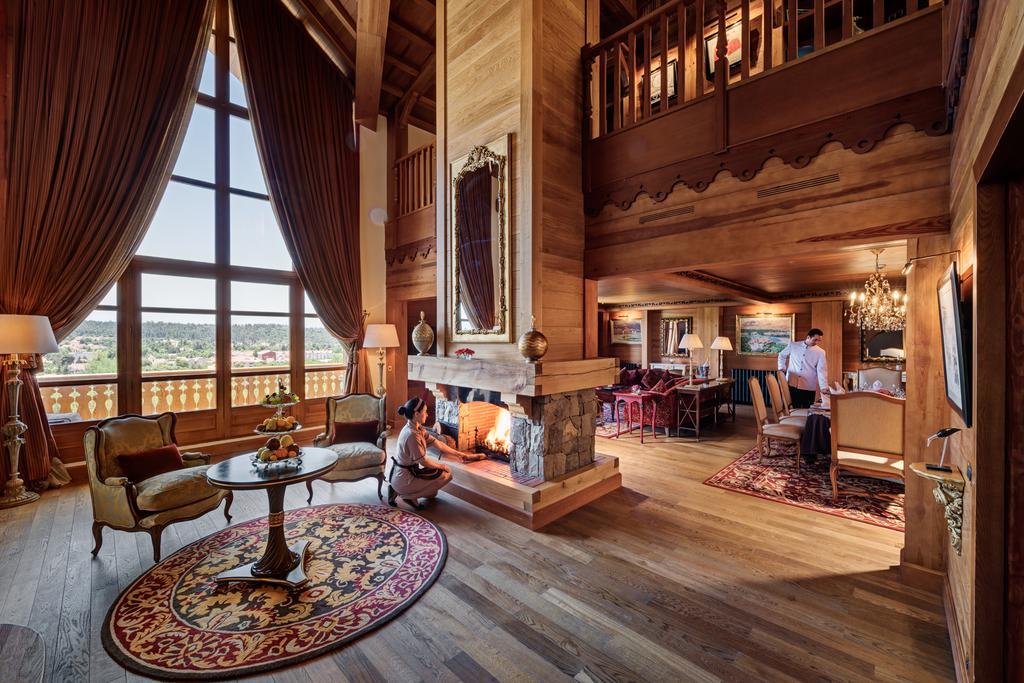 Michlifen Resort & Golf Ifrane  Exterior photo The lobby of the hotel
